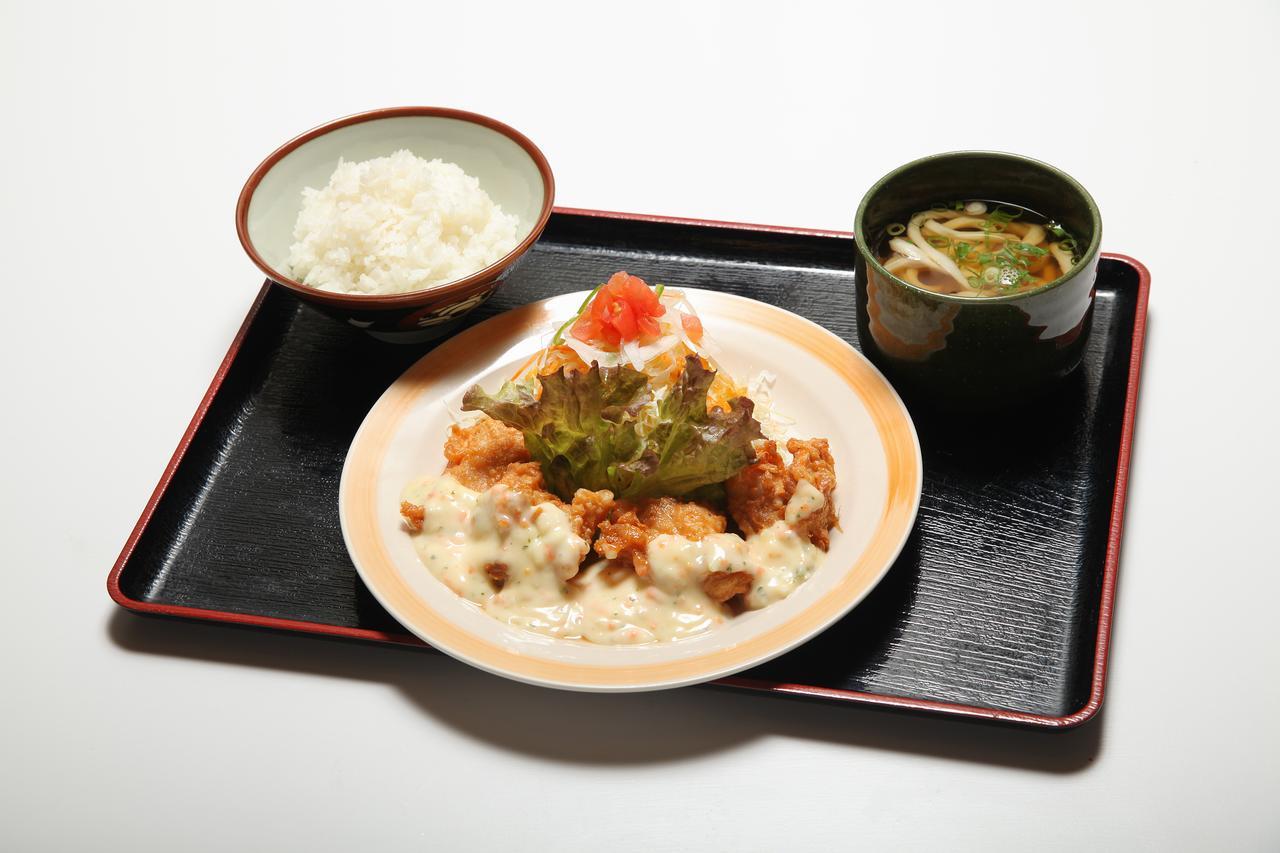 日向酒店 外观 照片